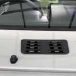 【JB64】カウルーバーとサイドダクトカバーの取り付け