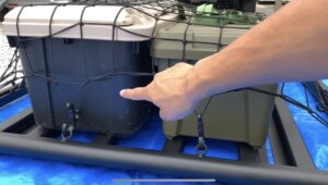 【JB64】innoのルーフキャリアにボックスを積む方法【ジムニー】