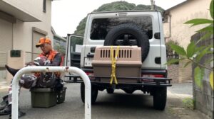 【狩猟】猪に返り討ちに遭う猟犬見習いと、滑落する新米猟師