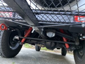 JB64ジムニーにヒッチメンバーとヒッチキャリアは違法？