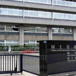 ダイビング体験中、女性が溺れ死亡…インストラクターと先に潜り夫は船上に