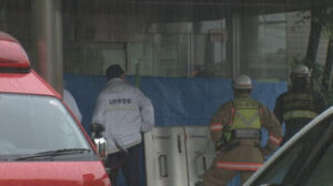 イノシシがガラス割って病院に侵入　吹き矢で捕獲　入院患者1人が軽傷　